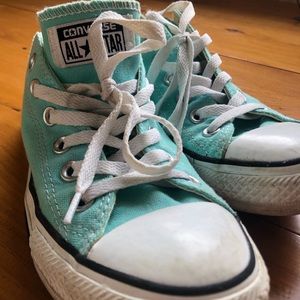 Teal/ turquoise Converse low tops